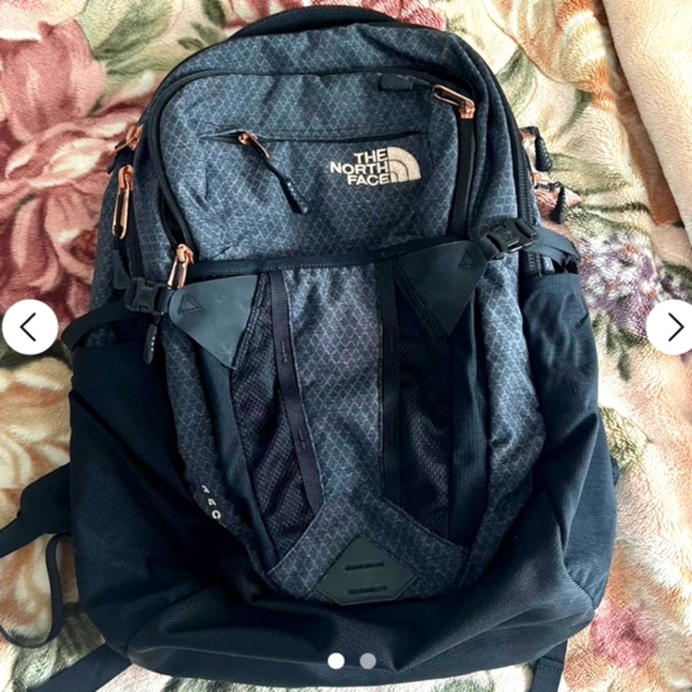 The North Face backpack - Rose Gold